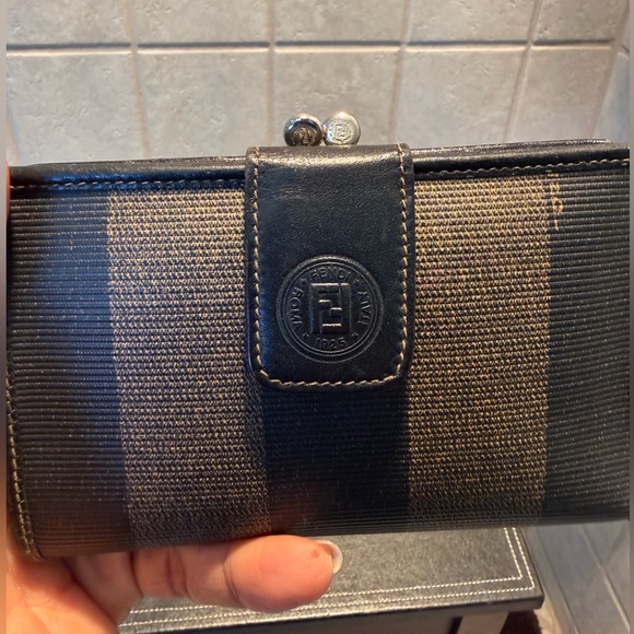 Fendi Pequin Striped Kisslock Wallet - Picture 3 of 14